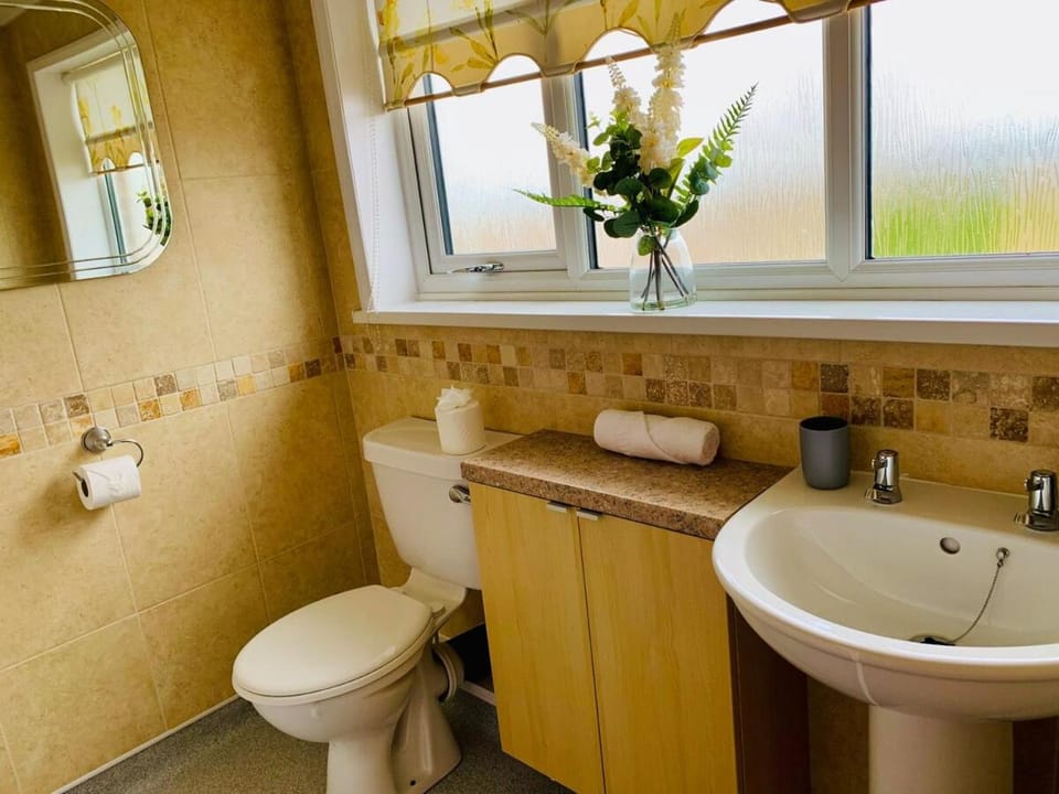 Home like 3 bed house Sheffield House in Sheffield