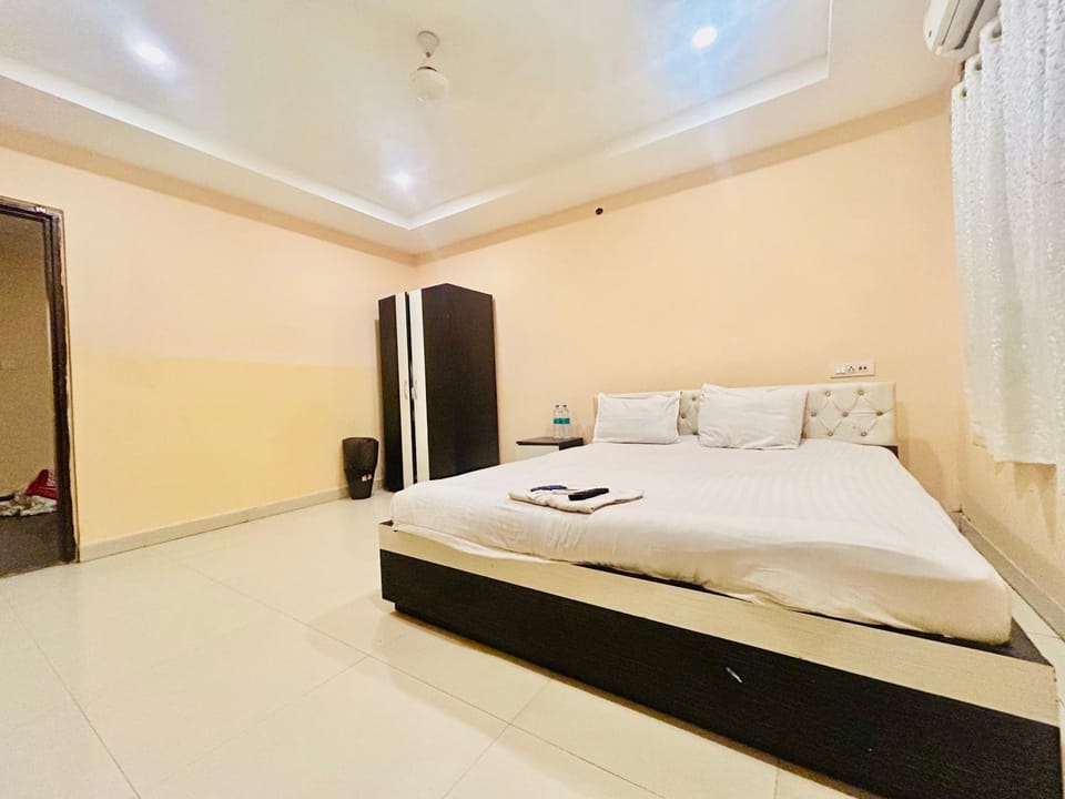 Newtown Galaxy Guest House Apartment in Kolkata