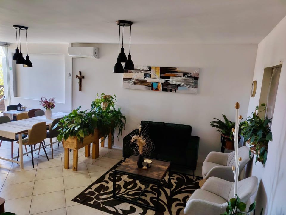 Internal: Not applicable to any particular room