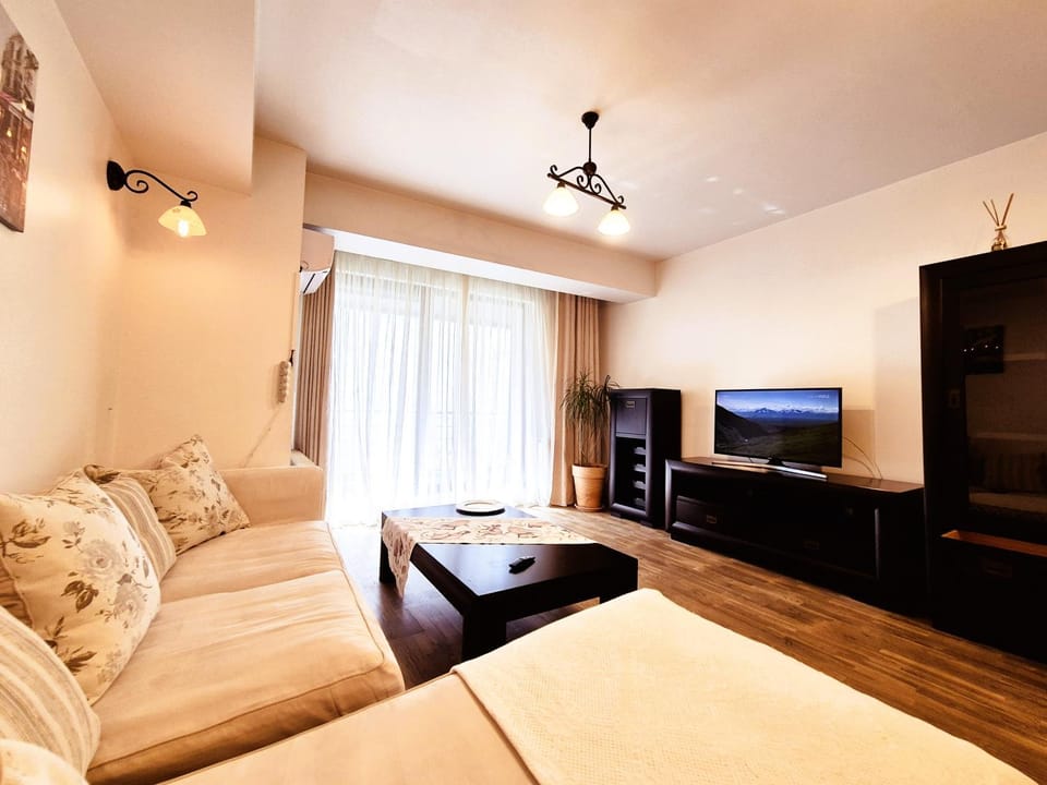 TV and multimedia, Living room, Photo of the whole room