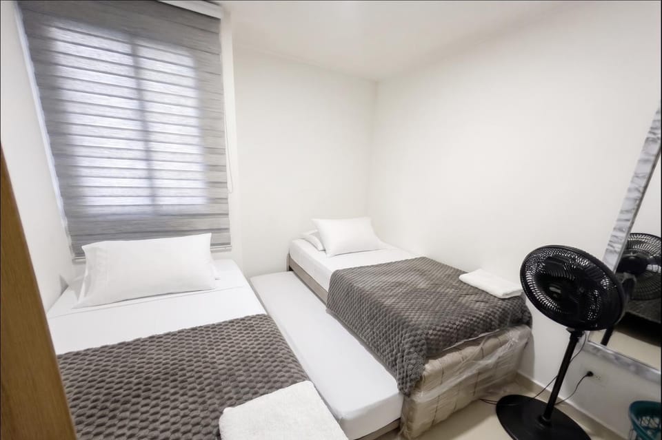 Apartamento de 3 Habitaciones 2 TV con parqueadero cerca al estadio Apartment in Barranquilla