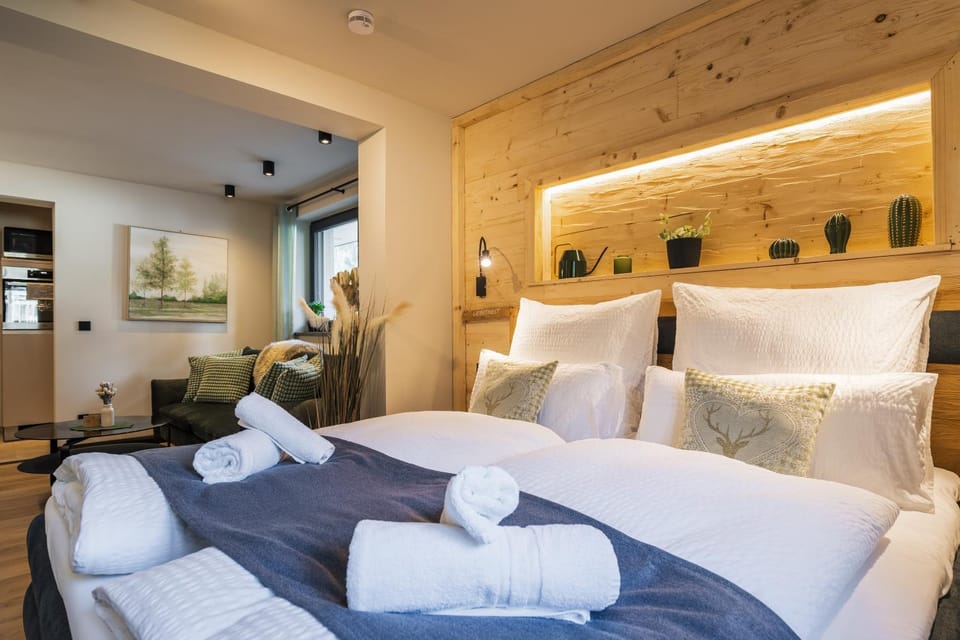 Seating area, Bedroom