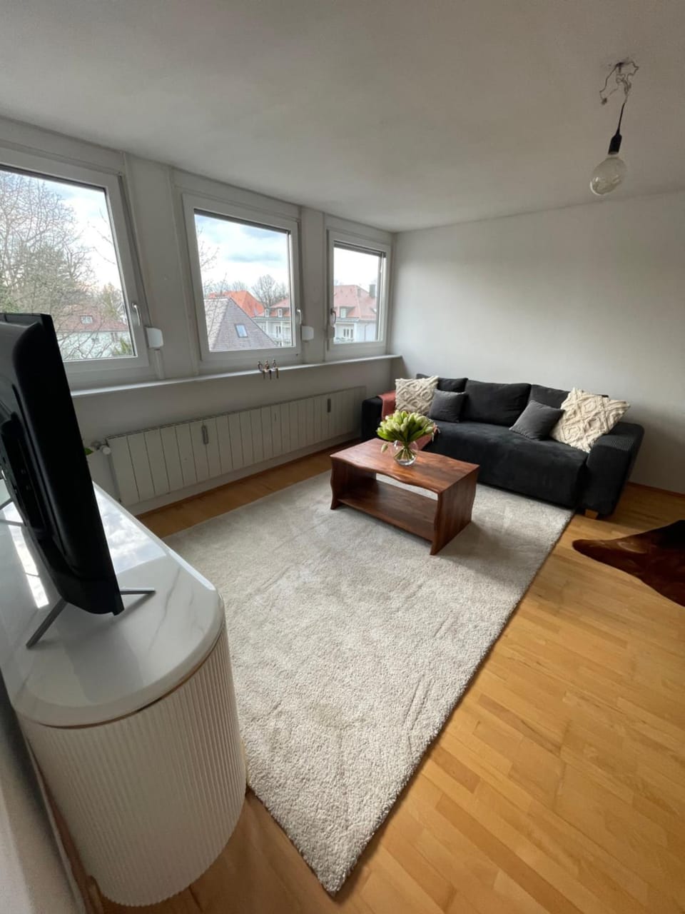 Quiet Center Apartment - 10 min to Center & Oktoberfest - Free Parking - near Nymphenburg Palace & Botanical garden Apartment in Munich