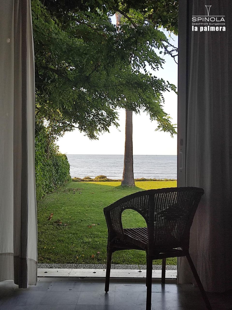 Natural landscape, Garden, View (from property/room), Living room, Sea view