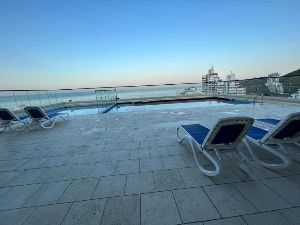 Balcony/Terrace, Swimming pool, sunbed