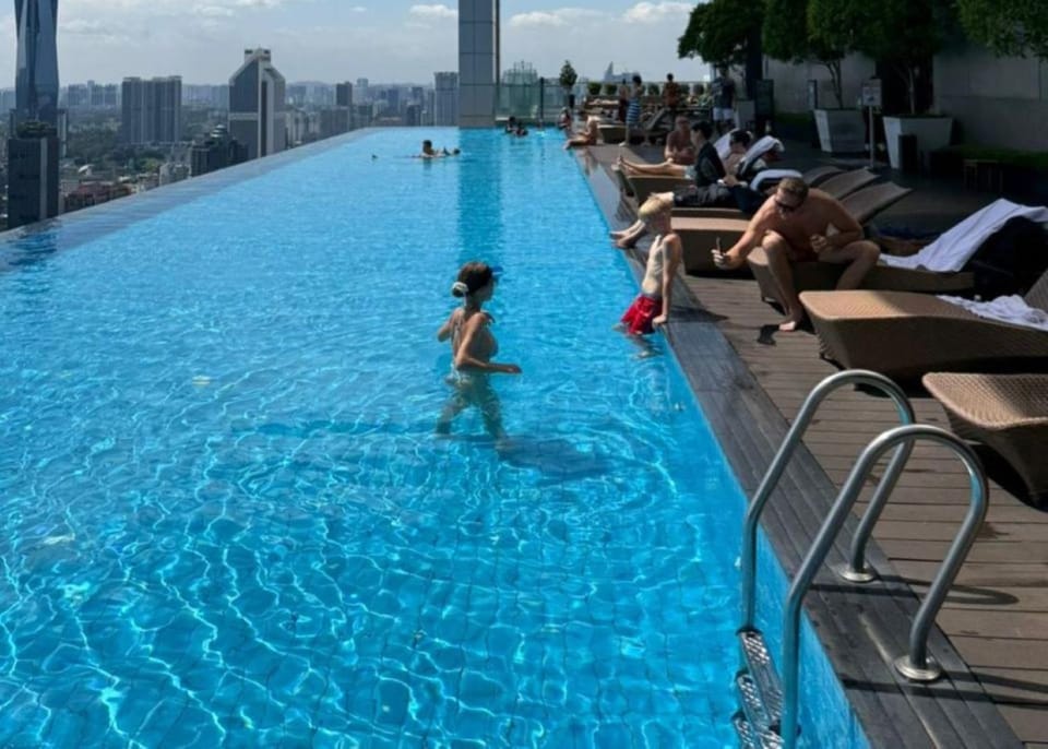 Swimming pool, Swimming pool
