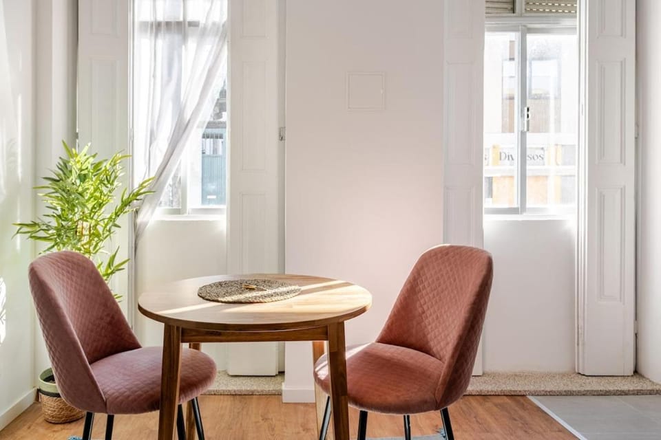 2-Studio House Steps from Best Attractions of Porto House in Vila Nova de Gaia