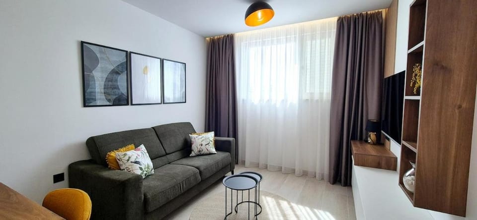 GREEN cozy apartment with shared POOL Apartment in Split