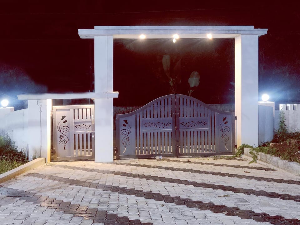 Mamalakandam - The White house, Diya homestay Villa in Kerala