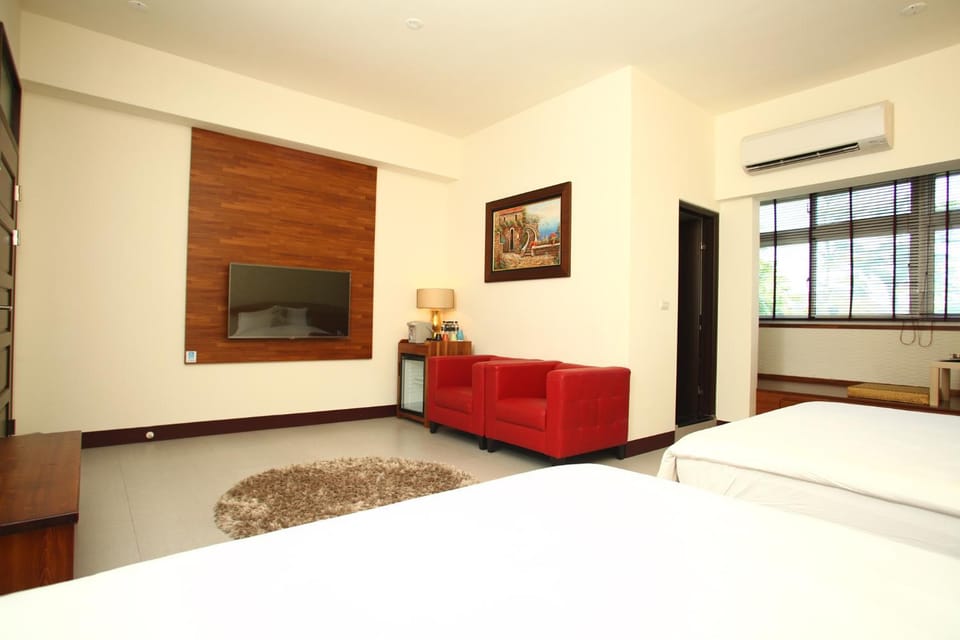 Photo of the whole room