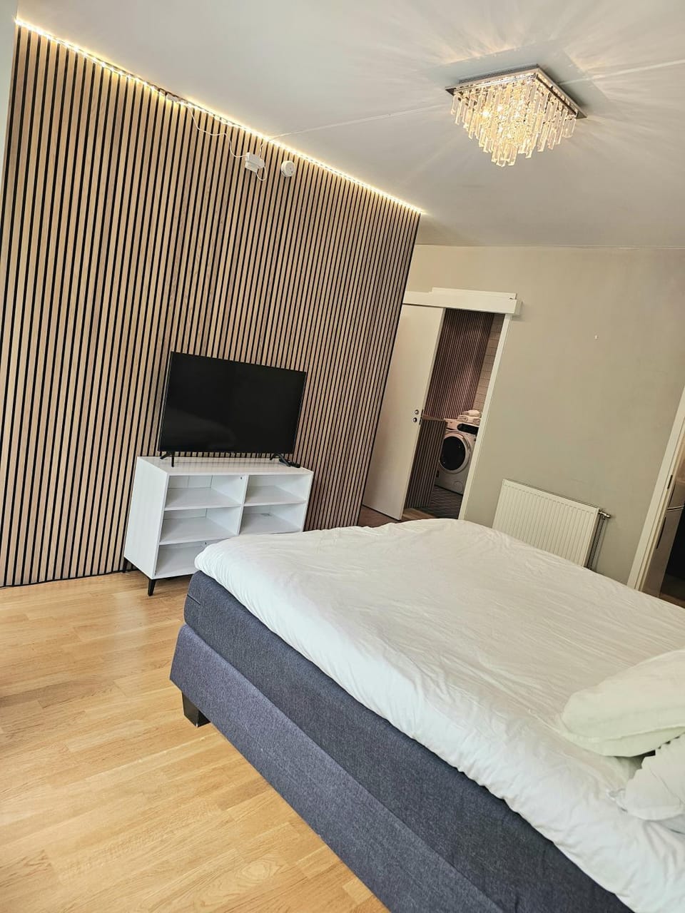 TV and multimedia, Bedroom