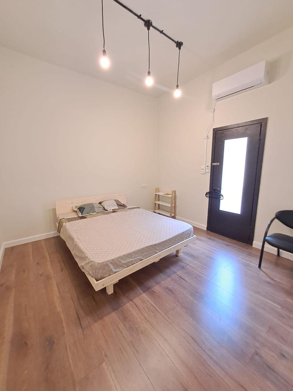 Fellini Sophia Apartment in Haifa