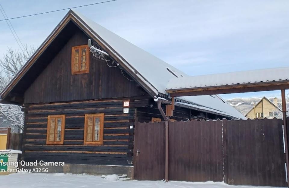 Property building, Winter