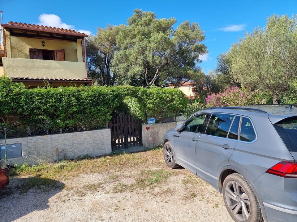 AJO al mare House in San Teodoro