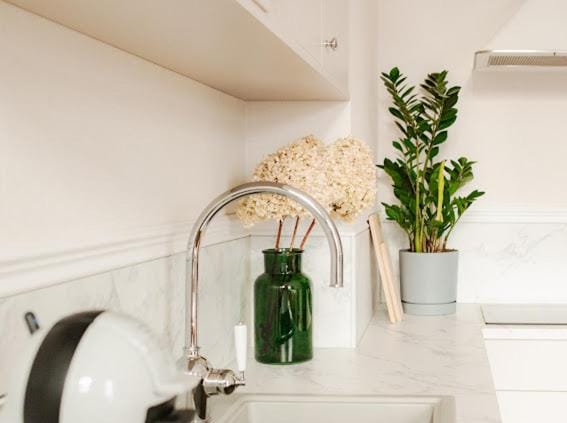 Kitchen or kitchenette