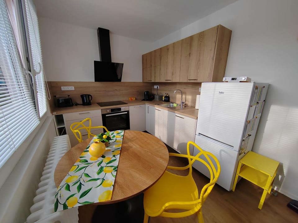 BestNest HK Apartment in Lower Silesian Voivodeship
