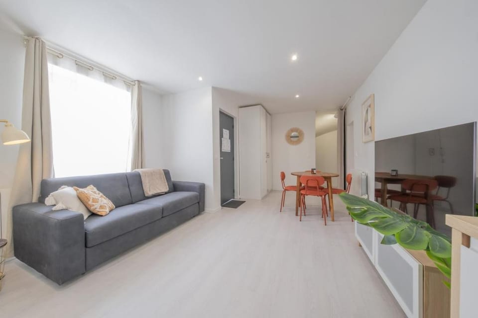 Ananas - Parking privé Apartment in Île-de-France