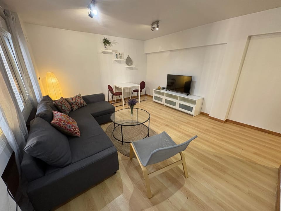 Communal lounge/ TV room, Living room
