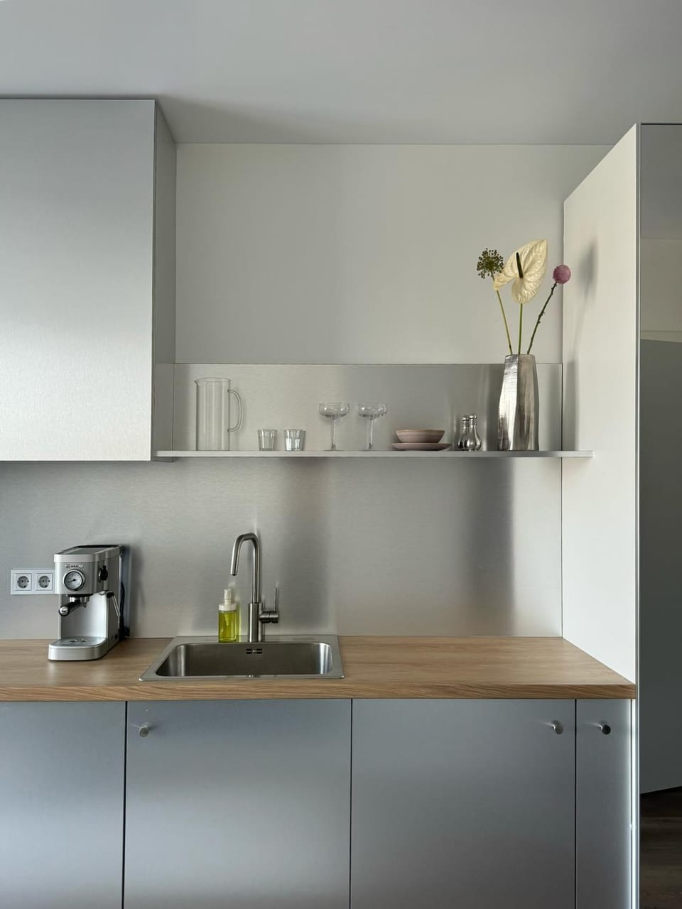Coffee/tea facilities, Kitchen or kitchenette