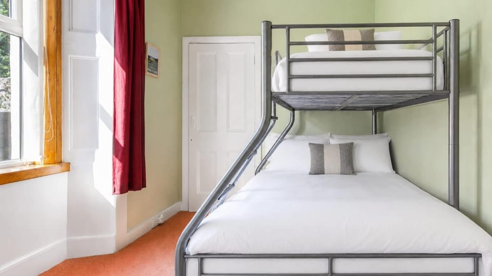 Ardyne House Apartment in Scotland