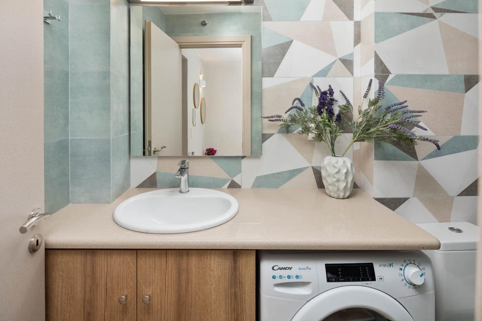 Bathroom, washing machine, dryer