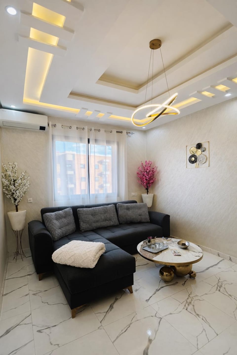 Marrakech Modern Apartment 2 Bedrooms Wi-Fi Apartment in Marrakesh