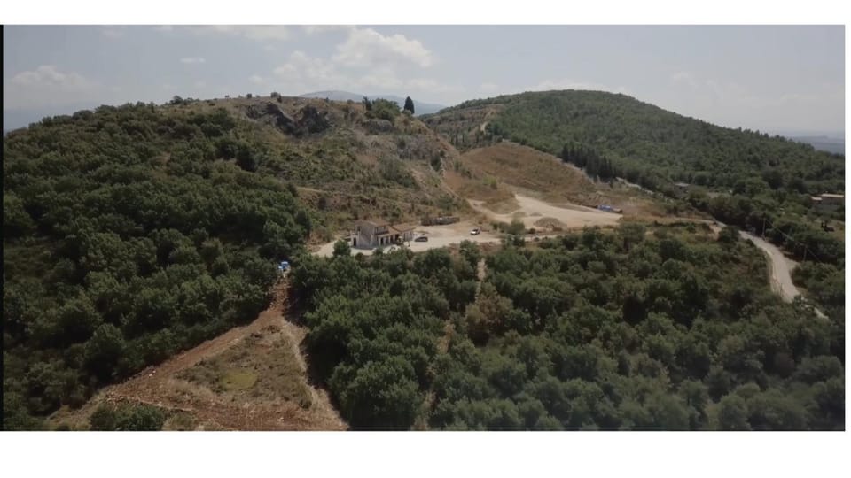 Property building, Garden, Mountain view