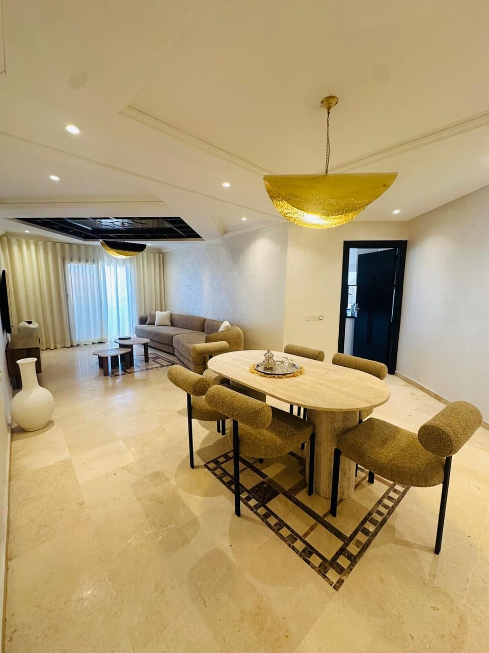 Sublime 2 bedrooms with pool and Wi-Fi Marrakech Apartment in Marrakesh