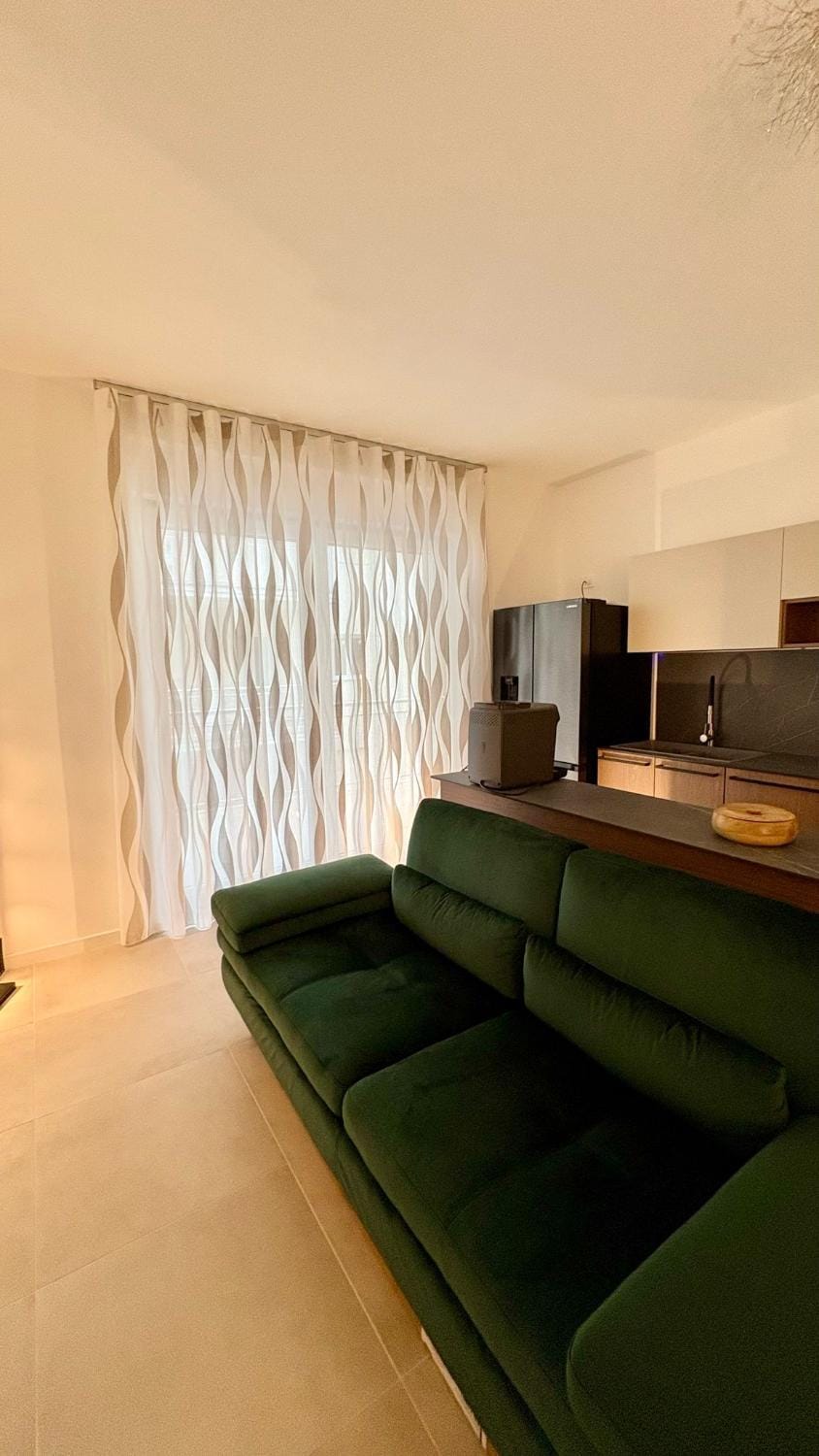 Communal lounge/ TV room, Kitchen or kitchenette, Living room, Evening entertainment