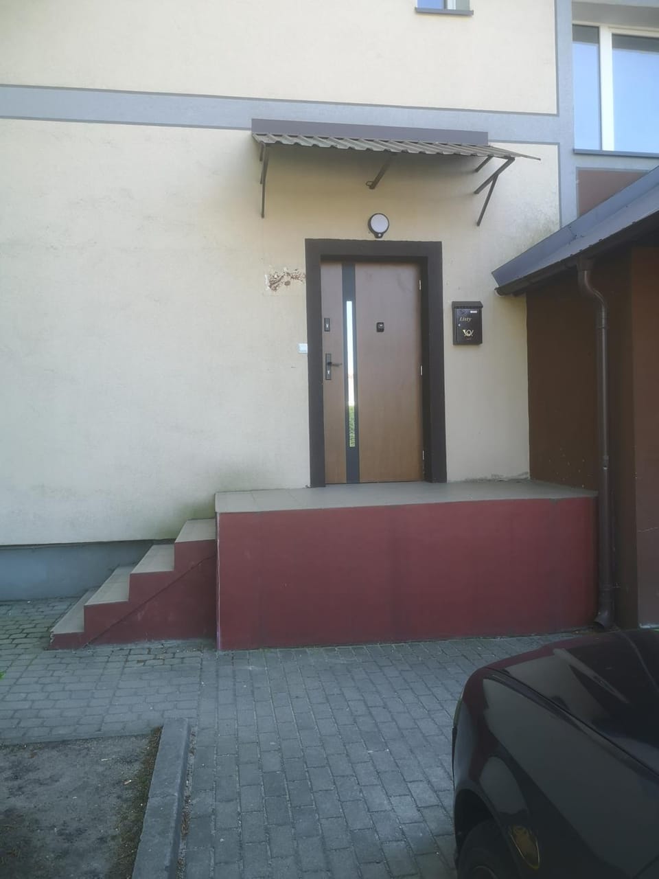 Property building, Facade/entrance
