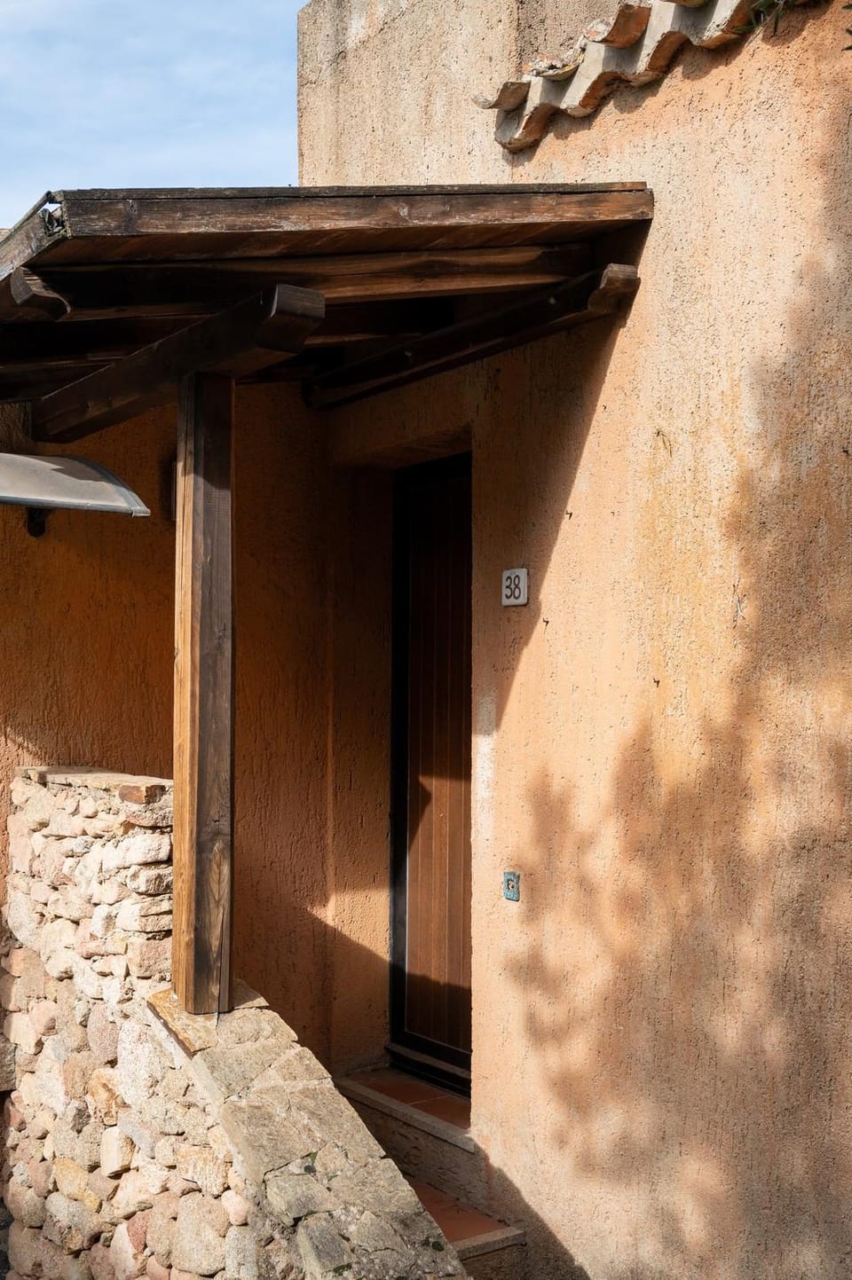 Property building, Facade/entrance, Off site