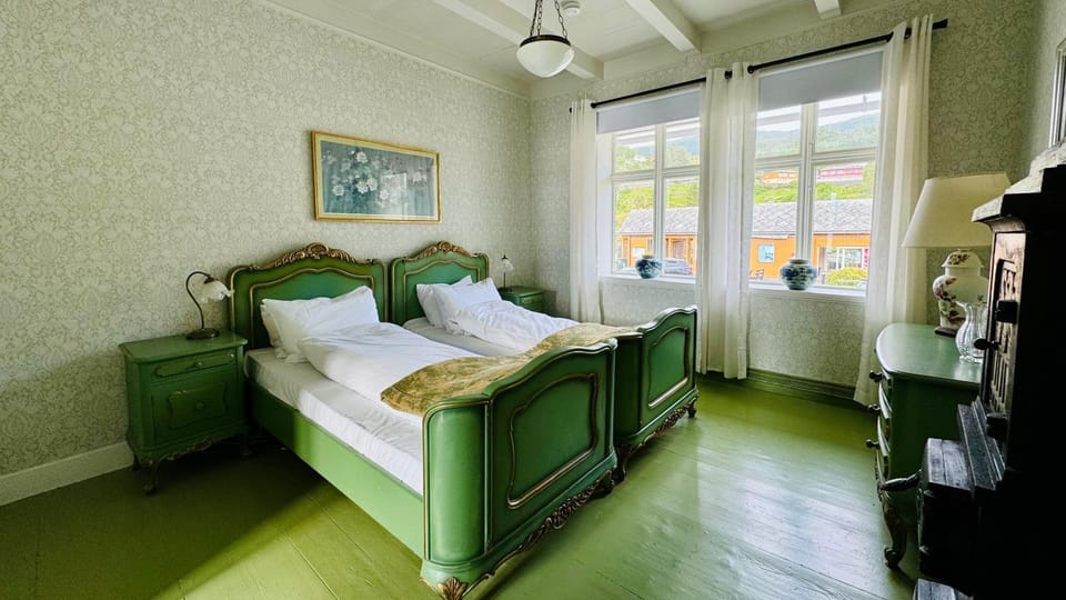 Photo of the whole room, Sea view, Sunrise, Sunset