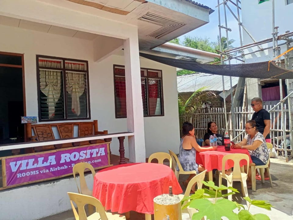 Facade/entrance, Dining area
