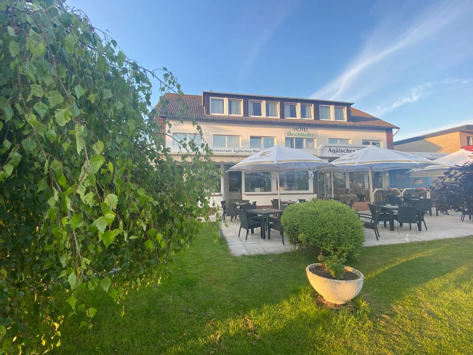 Property building, Garden