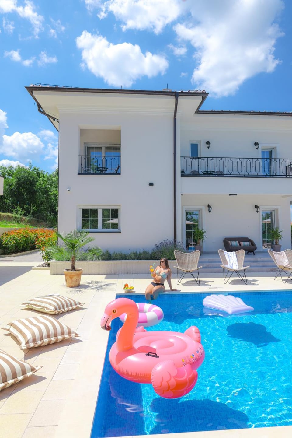 Vila sa bazenom Vrnjačka Idila Apartment in Serbia