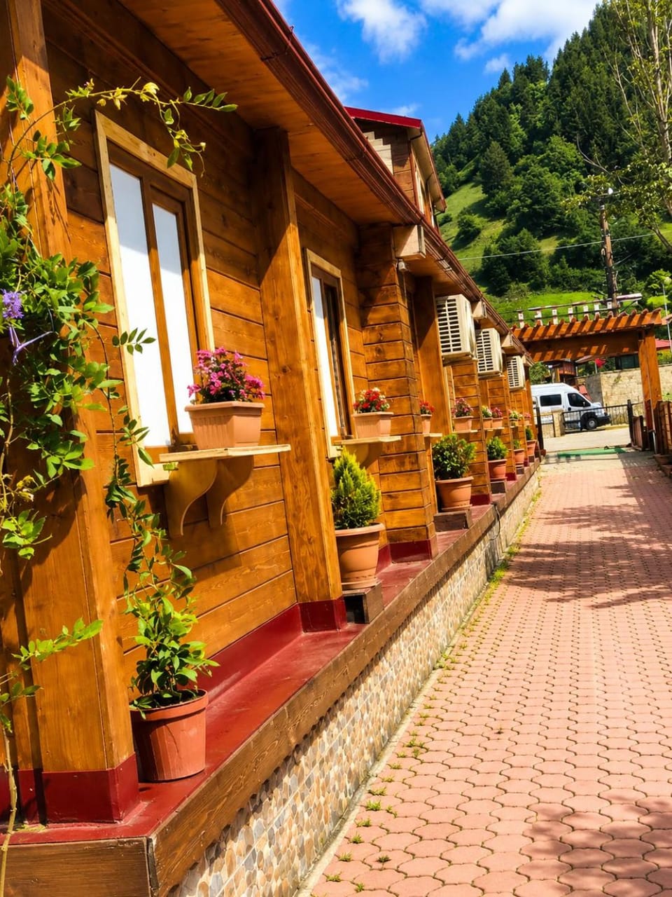 Property building, Facade/entrance, Off site, On site, Quiet street view