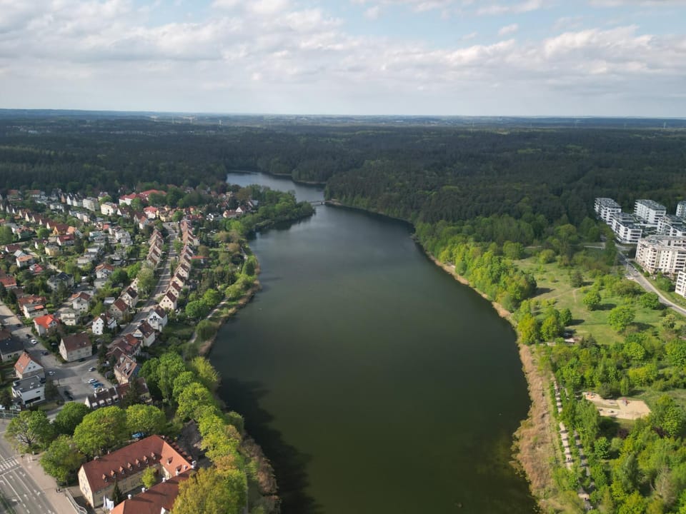 Bird's eye view, Lake view
