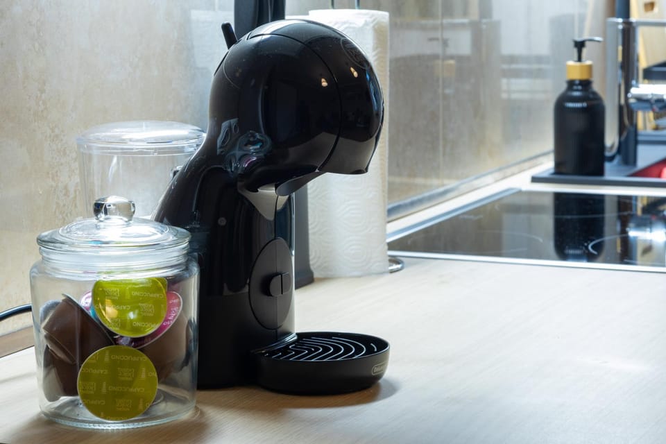 Coffee/tea facilities, Kitchen or kitchenette