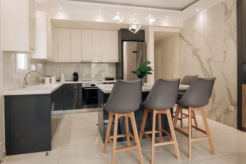 Kitchen or kitchenette, kitchen