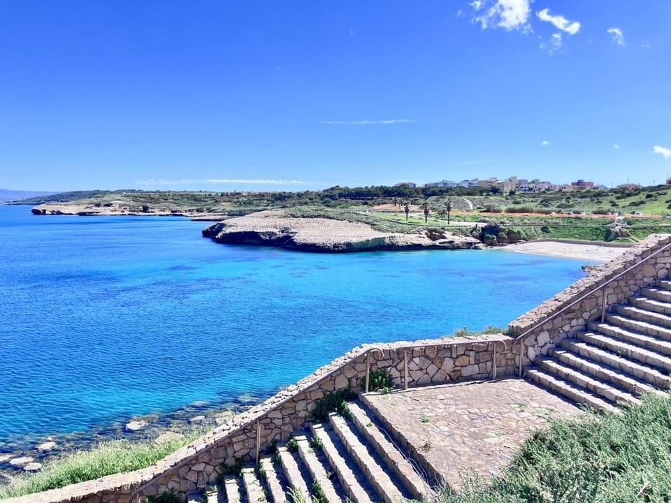 Nearby landmark, Beach