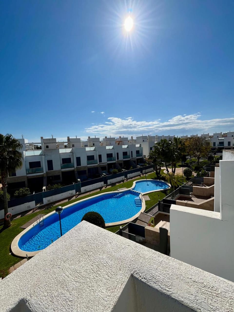 Property building, Day, Garden, Pool view, Swimming pool, Swimming pool, sunbed
