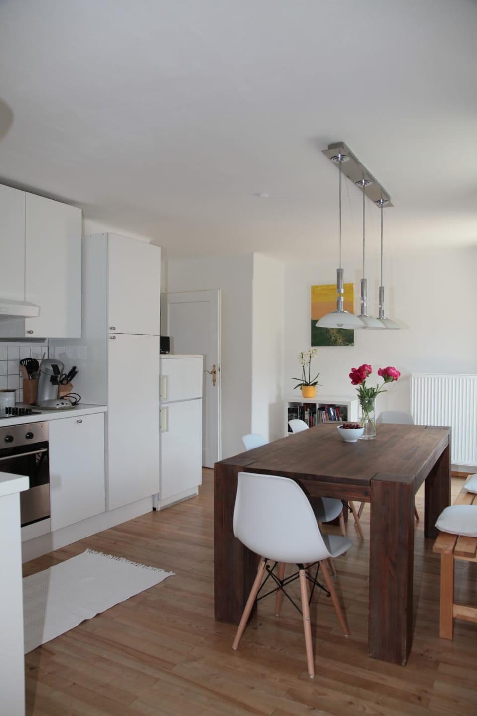 Dining area, dishwasher, oven, stove