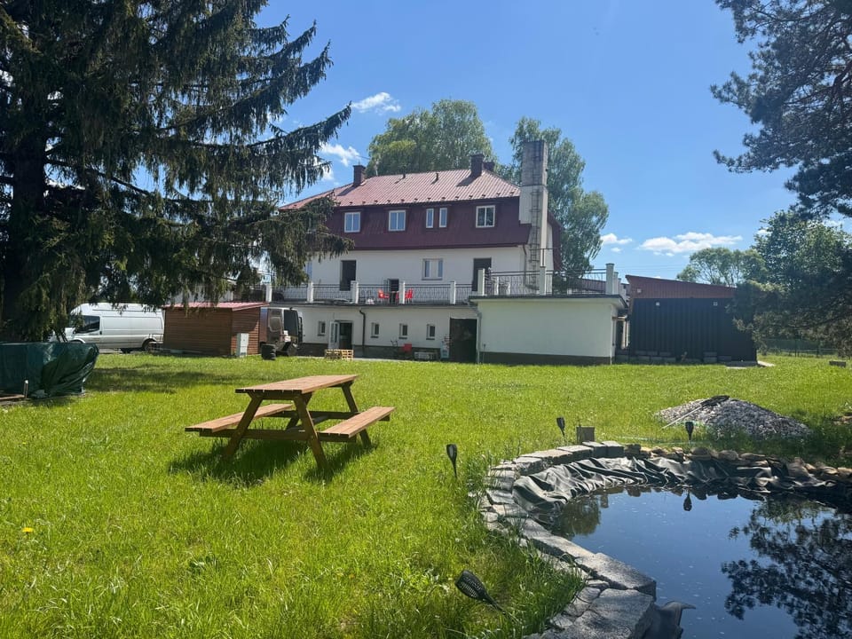 Penzion Horní Bradlo Bed and Breakfast in Czechia
