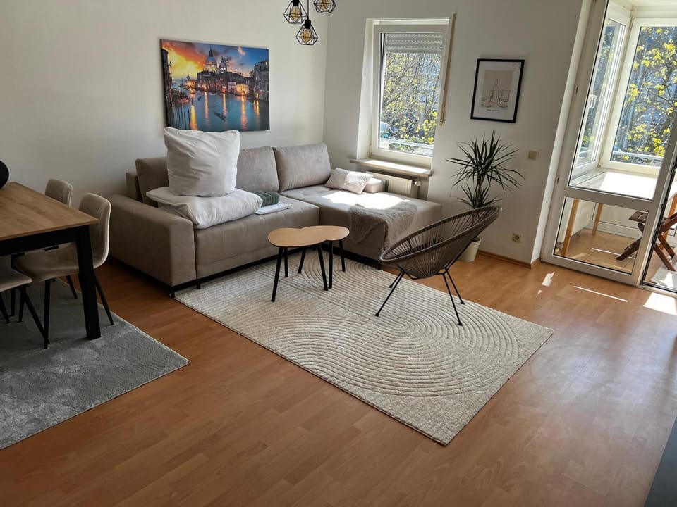 Cozy Sunny Flat in Quiet Spot Apartment in Dachau