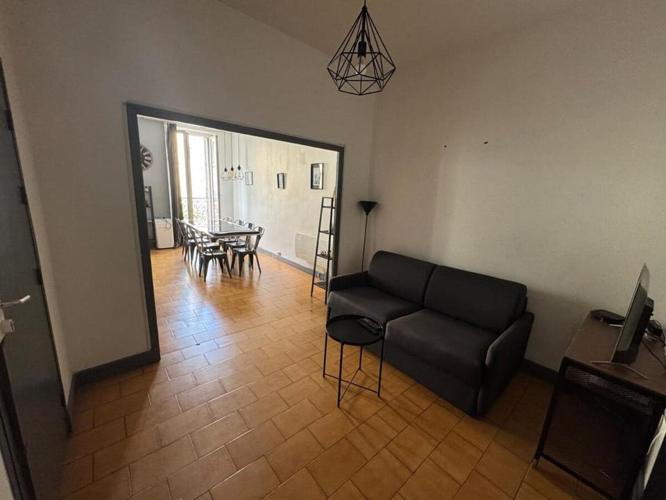 La Joliette - proche de la gare et du vieux port Apartment in Marseille