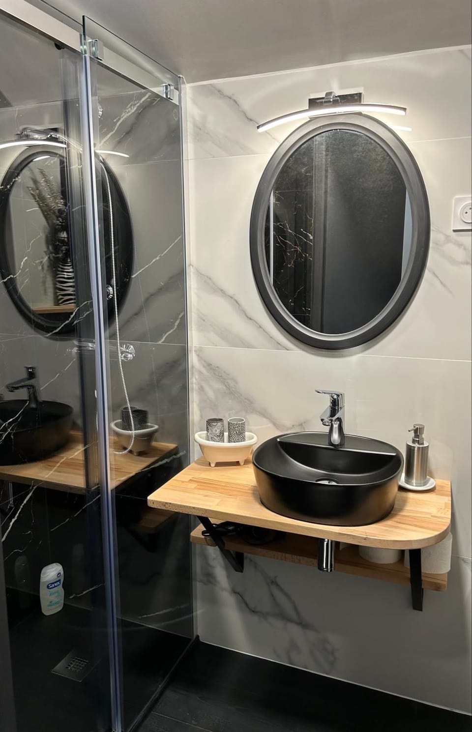 Shower, Bathroom