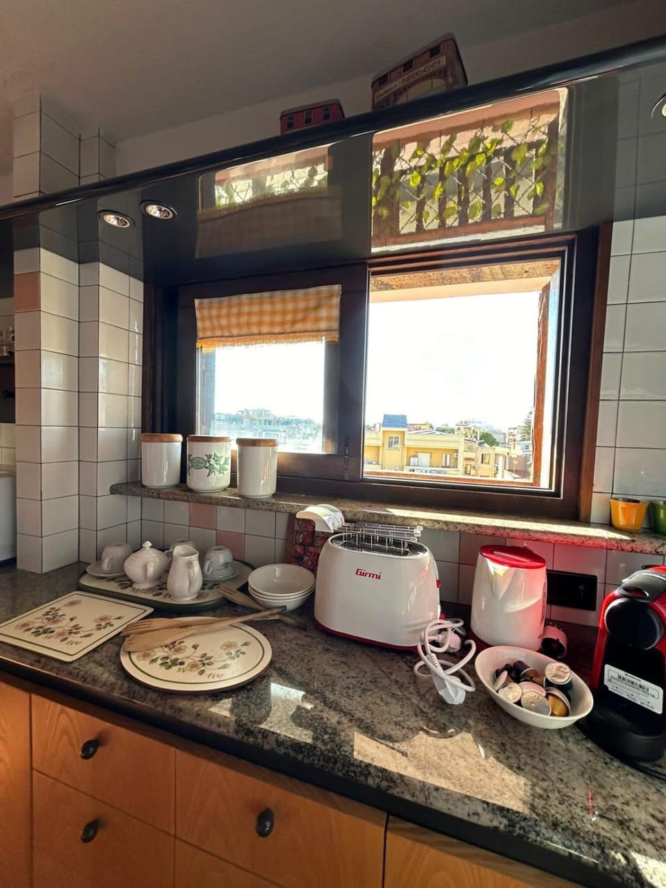 Coffee/tea facilities, Kitchen or kitchenette, toaster