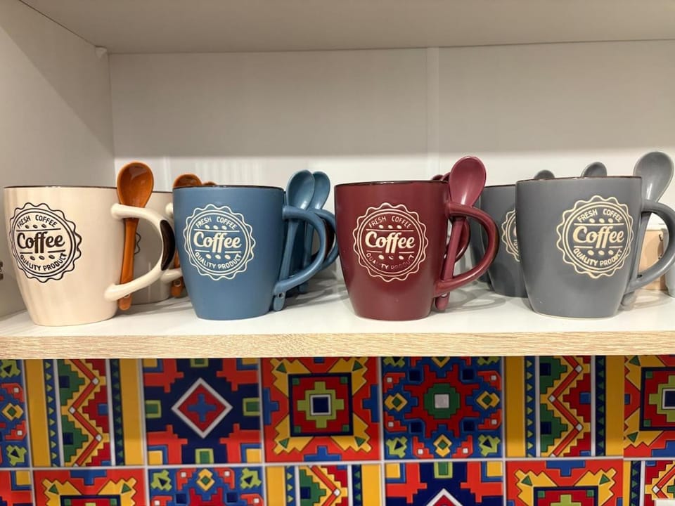 Coffee/tea facilities, Kitchen or kitchenette