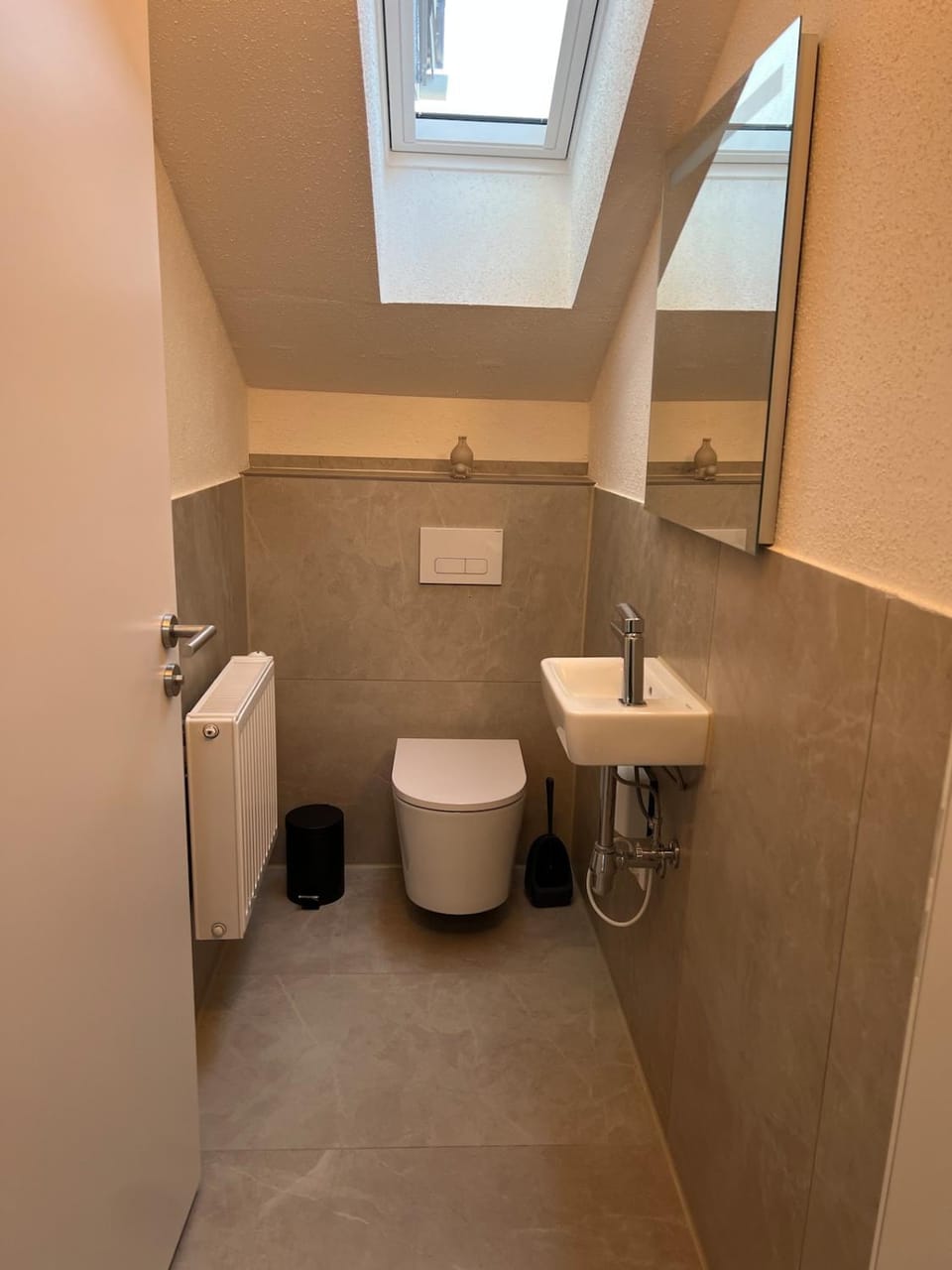 Wellnessoase! Sauna und Whirlpool mit Aussicht Apartment in Albstadt