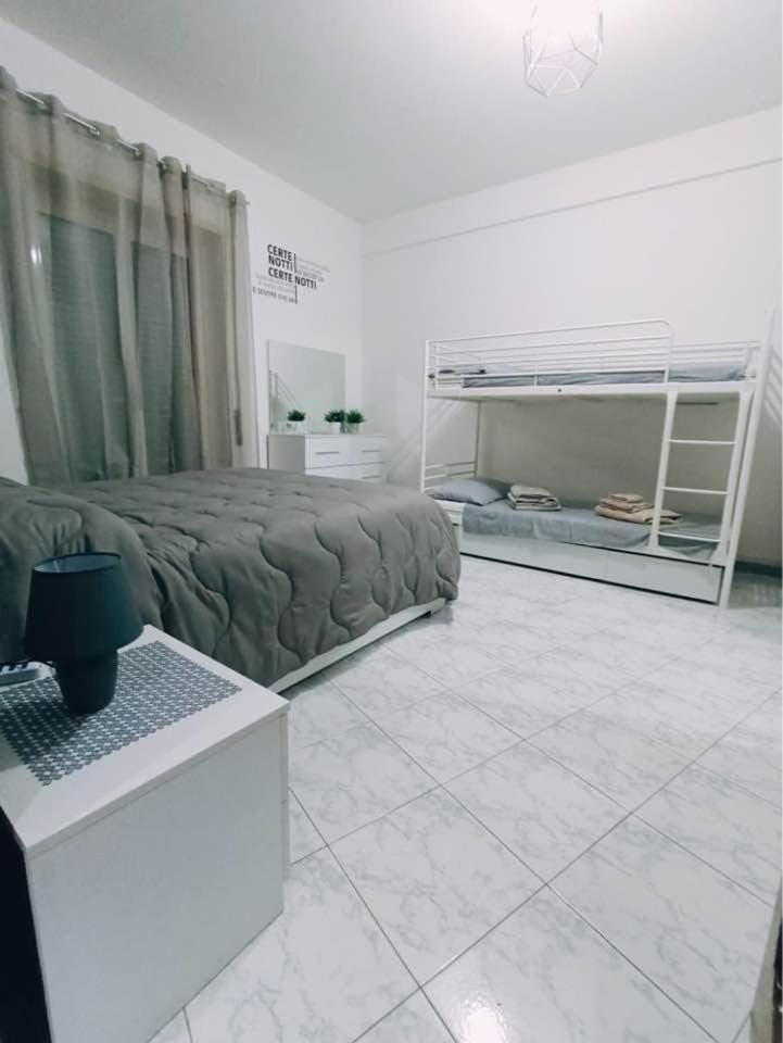 Asia Guest House Apartment in Rome